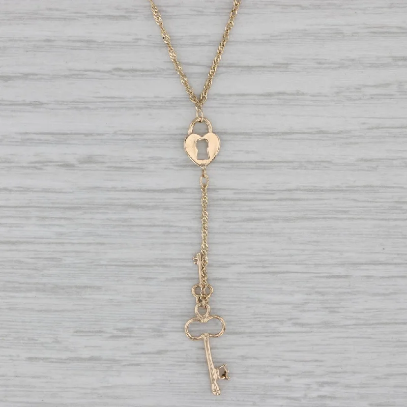 women's long pendant necklaces-Skeleton Key Heart Lock Lariat Singapore Chain Necklace 14k Yellow Gold 17"