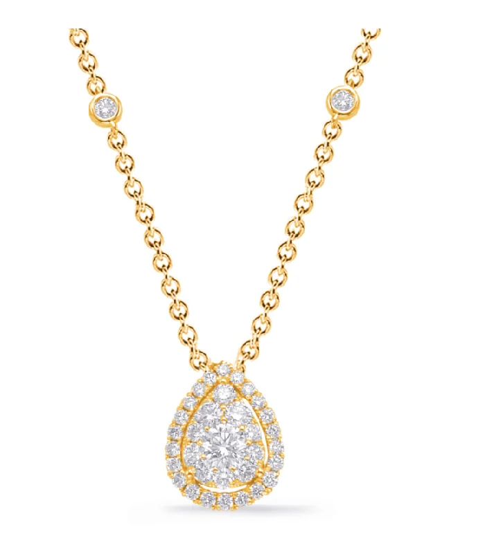 women's engraved necklaces-14K Yellow Gold Fancy Pear Diamond Cluster Necklace