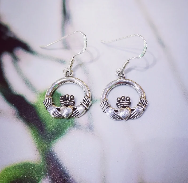 women's casual earrings-Sterling Silver Claddagh Earrings