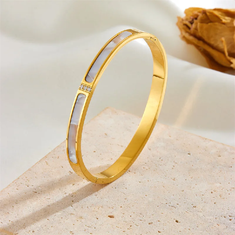 Gold Bracelet