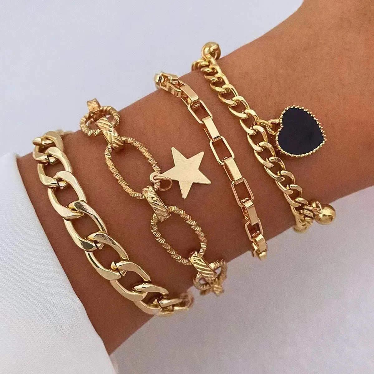 women's minimalist bracelets-Vintage Style Star Heart Shape Alloy Plating Women'S Bracelets