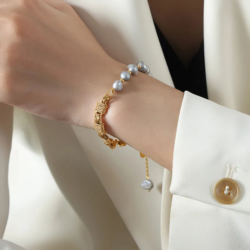 E379-Freshwater Pearl Bracelet-18cm