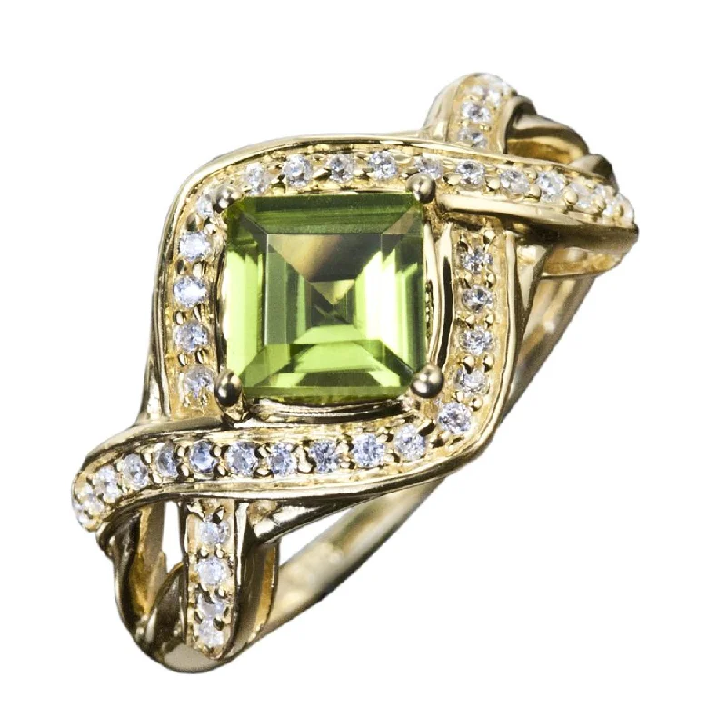 women's men’s style engagement rings-Palermo Peridot Ring