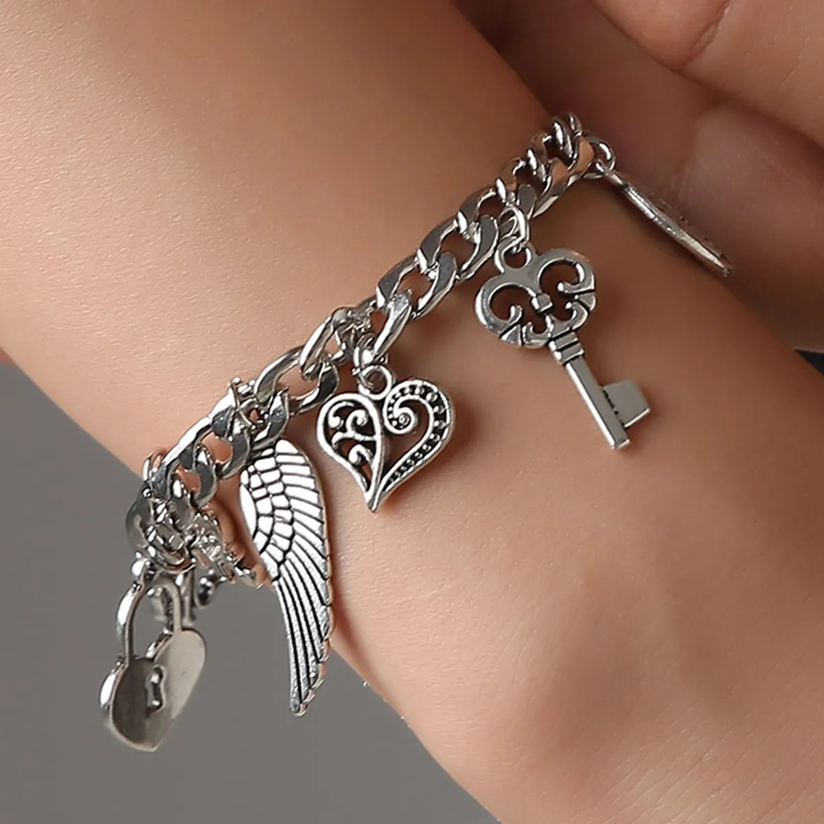 women's silver cuff bracelets-Creative Alloy Fashion Bracelet