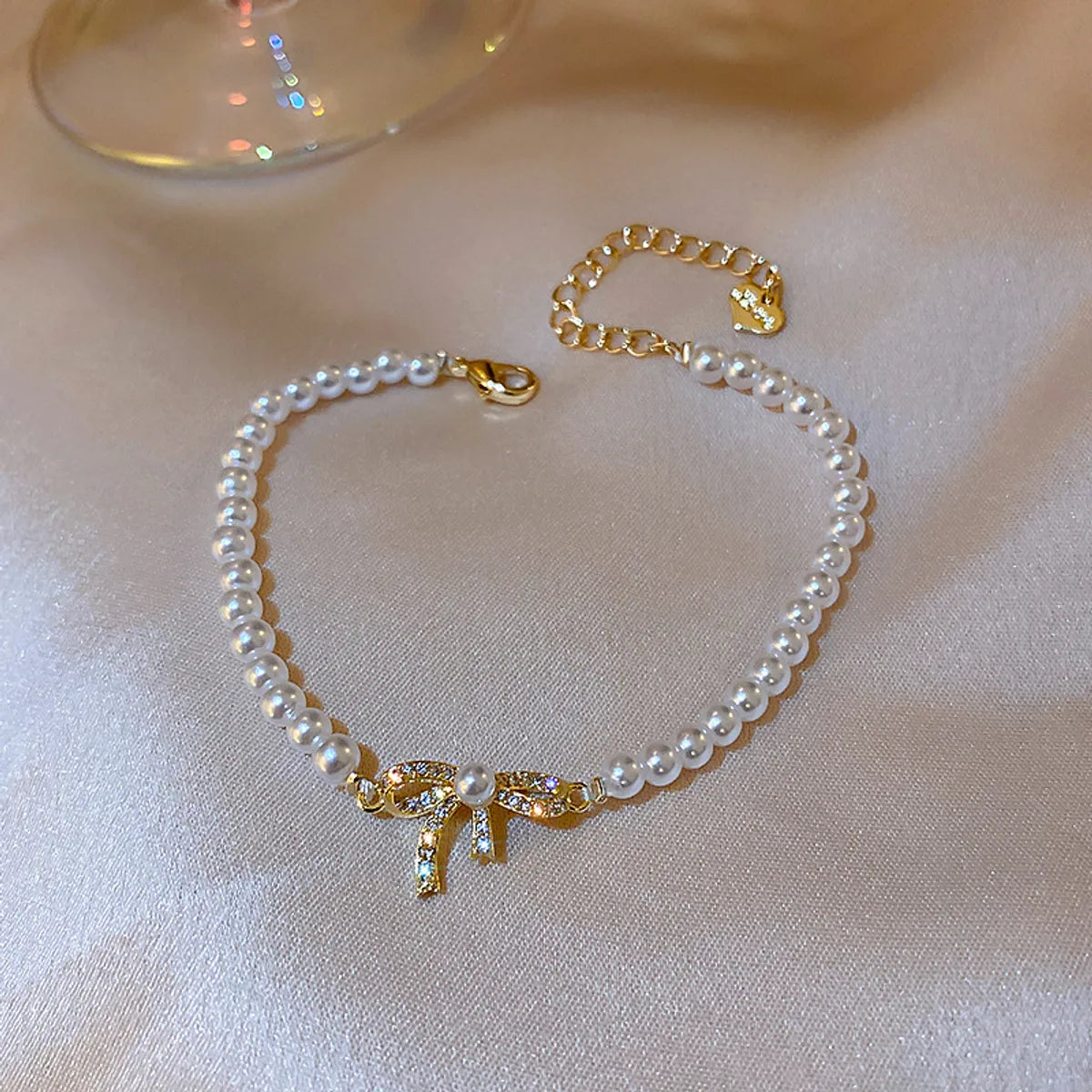 21# Bracelet-Golden Bow (Real Gold Plating)