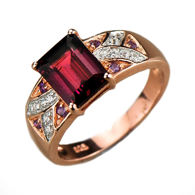 women's diamond rings-Carnation Garnet Ring