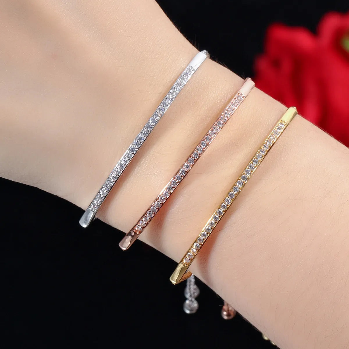 women's gold bangle bracelets-Classic Style Korean Style Geometric Copper Plating Inlay Zircon 14k Gold Plated White Gold Plated Rhodium Plated Bracelets