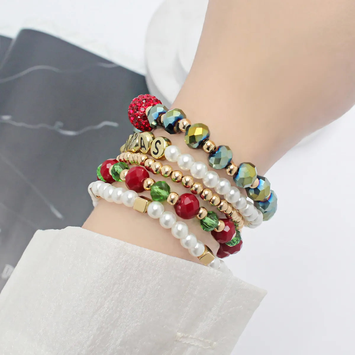 women's pearl bangles-Sweet Commute Snowflake Metal Beaded Women'S Bracelets